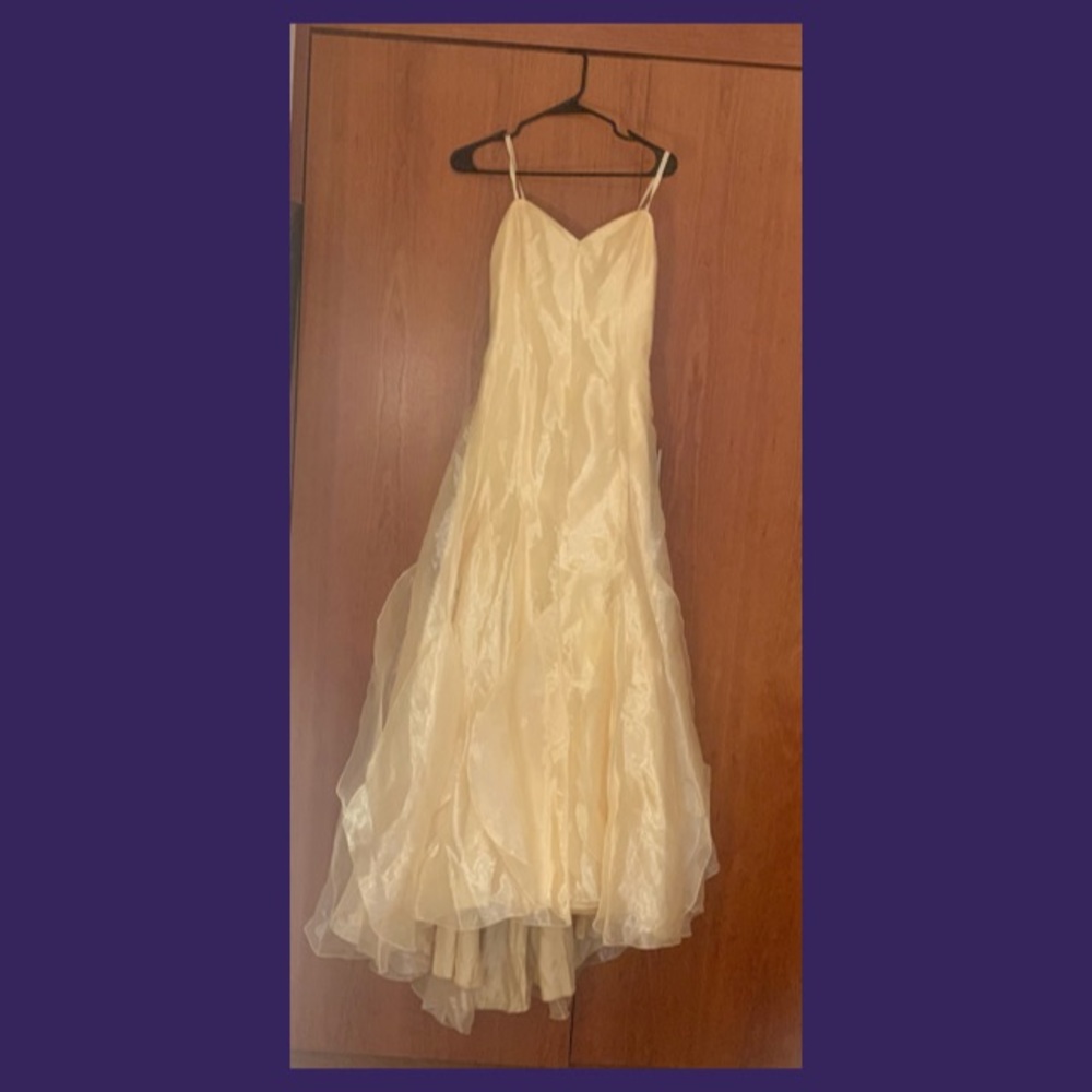 Stunning Satin Yellow Prom Dress!